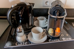 Mit Wasserkocher, Toaster und Nespresso-Automat gratis