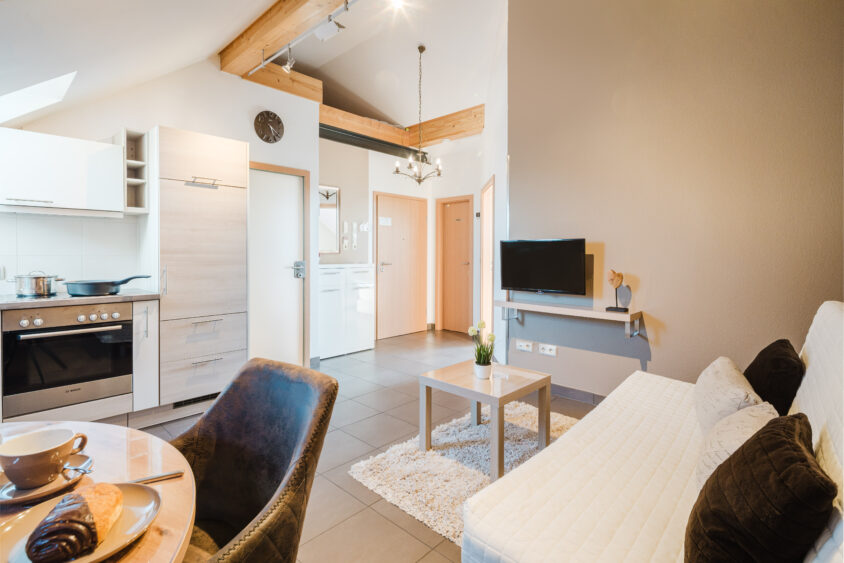 Premium-Suite "Cappuccino" mit Wohnraum + 1 separaten Schlafraum + Wellnessbad